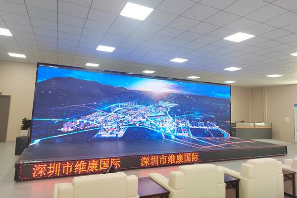 大數(shù)據(jù)平臺(tái)大屏用哪種好？
